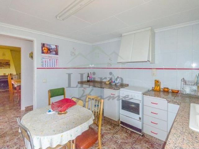 Casa en venta en La Hoya de Buñol, Valencia