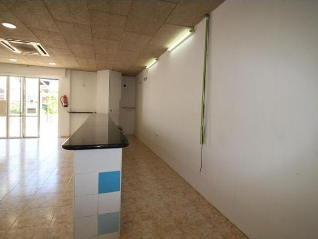Local Comercial en alquiler en la Platja d'Orpesa, la Plana Alta