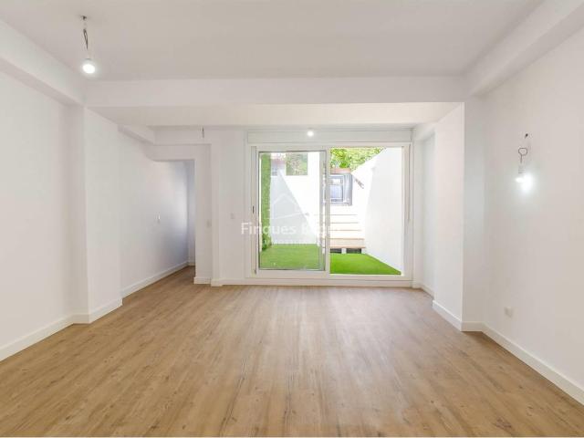 Apartamento en venta en Tamariu, Palafrugell