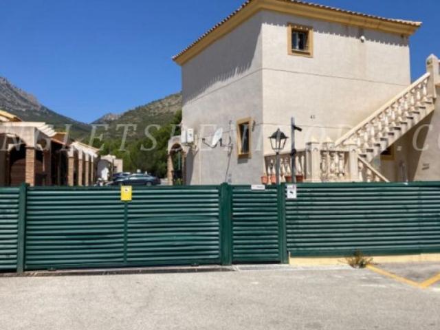 Casa en alquiler en Urbanització L'Alberca, la Marina Baixa