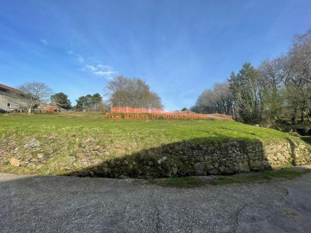 Terreno en venta en Zamáns, Vigo
