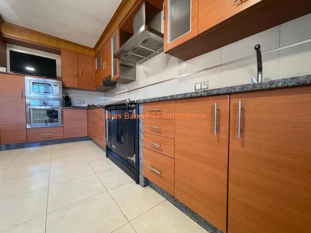 Casa en venta en Mos, Vigo