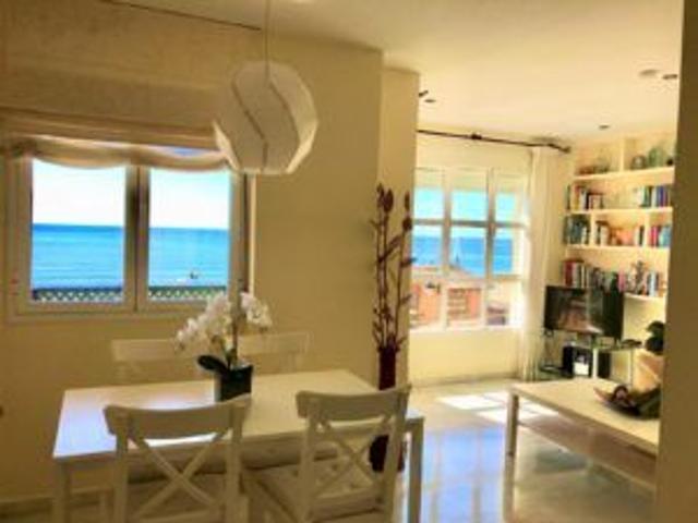 Apartamento en alquiler en Barriada Islas Canarias, Costa del Sol Occidental