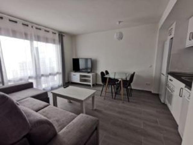 Apartamento en alquiler en Barriada Islas Canarias, Costa del Sol Occidental