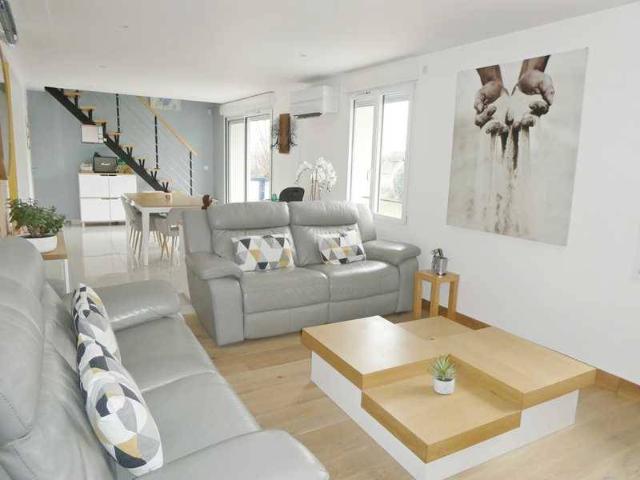 Maison vente à Pontoise, Montreuil-sur-epte