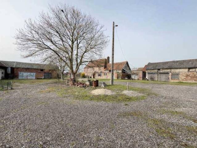 Maison vente à Pontoise, Magny-en-vexin