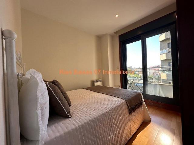 Piso en venta en Lavadores, Vigo