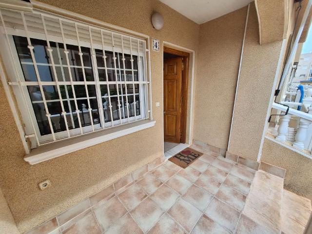 Apartamento en alquiler en Torrevieja, Valencia