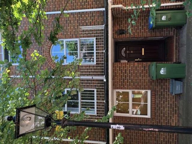 Townhouse for rent in St Mary's, Isle Of Man