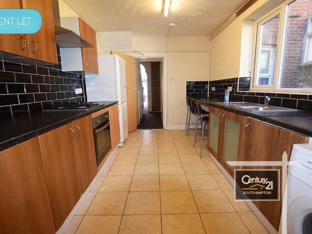 House for rent in Banister's Park, City Of Southampton