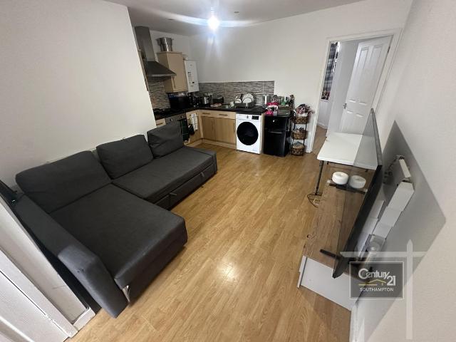 Apartment for rent in Shirley Warren, City Of Southampton