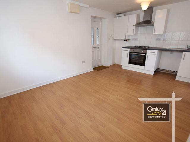 Apartment for rent in Crosshouse, Southampton
