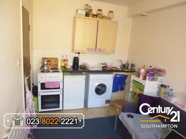 Apartment for rent in The Polygon, City Of Southampton