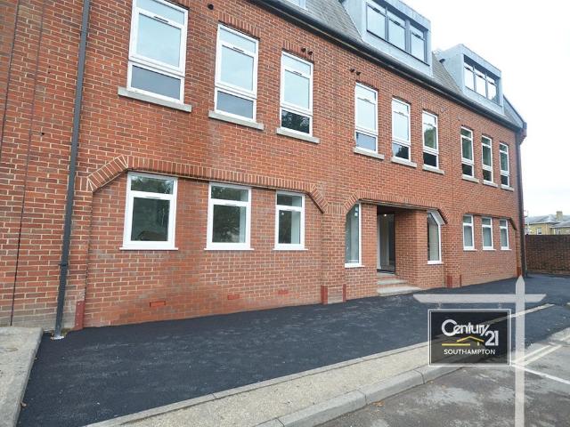 Apartment for rent in Bellevue, Southampton