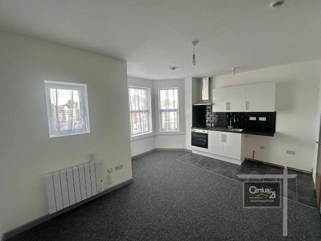 Studio for rent in Bitterne Manor, Southampton