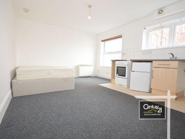Studio for rent in St Mary's, City Of Southampton