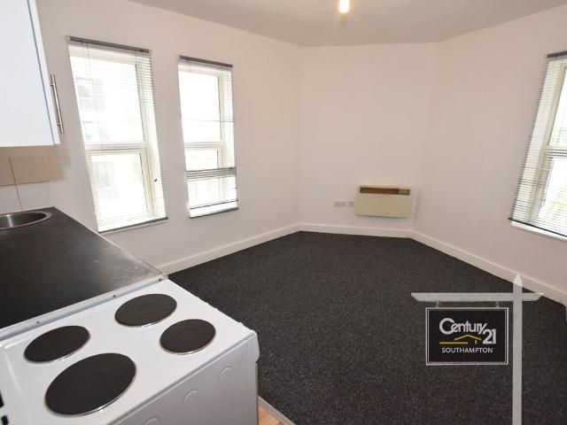 Apartment for rent in The Polygon, City Of Southampton