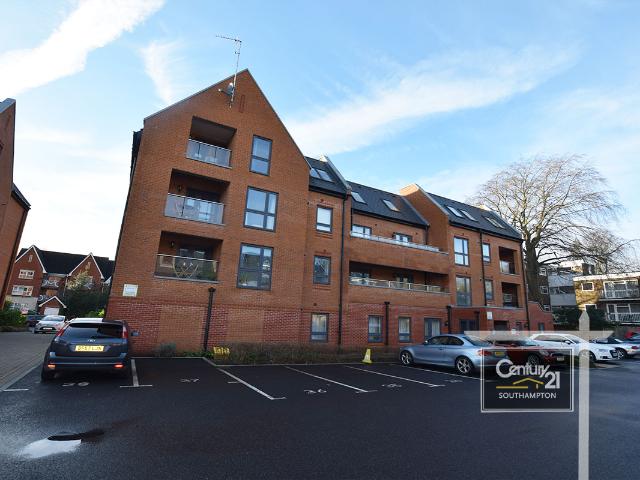Apartment for rent in Banister's Park, City Of Southampton