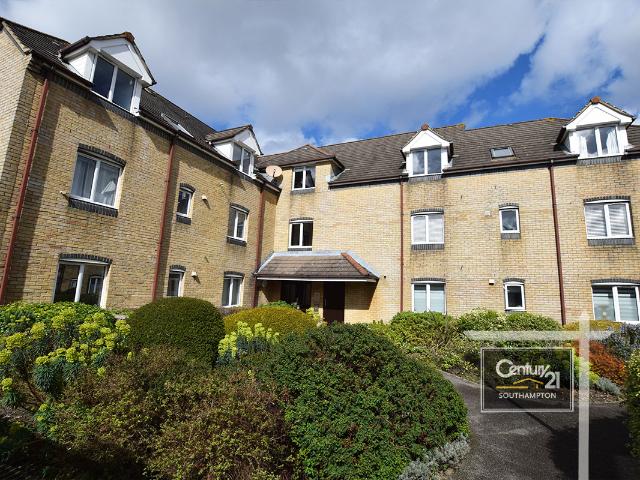 Apartment for rent in Ocean Village, City Of Southampton