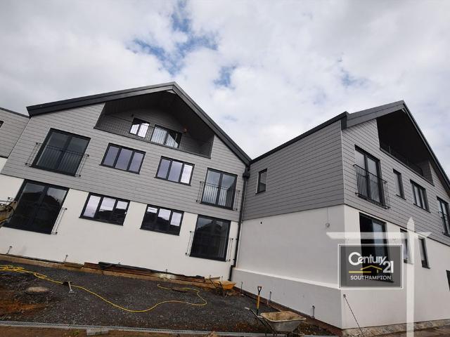 Apartment for rent in Regents Park, Southampton