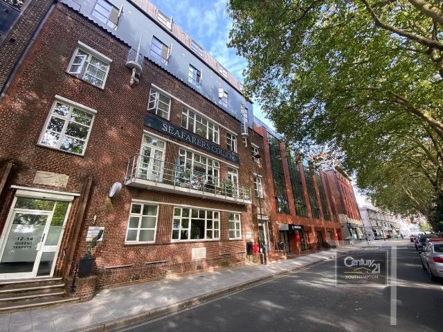Studio for rent in Eastern Docks, Southampton