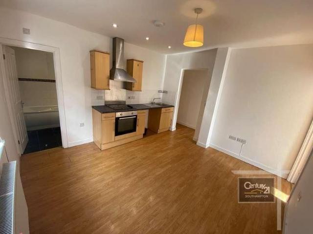 Apartment for rent in Hollybrook, Southampton