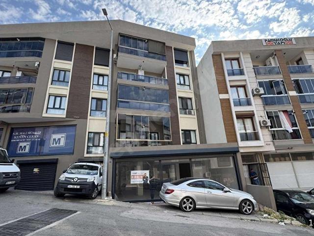 Buca, İzmir içerisinde satılık Dükkan
