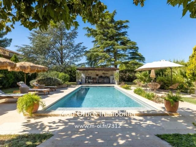 Maison vente à Aix-en-Provence, La Barben