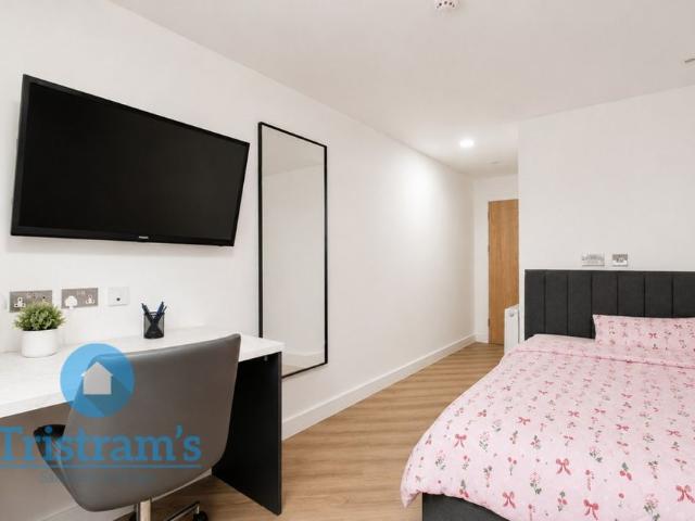 Room for rent in Old Lenton, Haddon