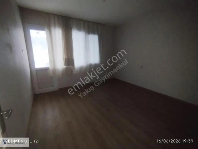 Karabağlar, İzmir içerisinde kiralık mülk