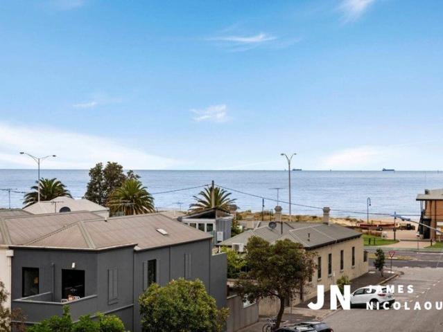 Apartment for sale in Port Melbourne, Melbourne