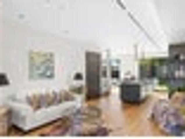 House for sale in Scott Bay, Upper Harbour
