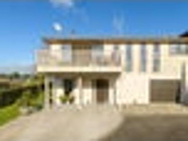 Townhouse for sale in Tauranga South