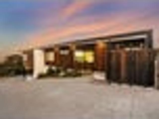 House for sale in Otakou