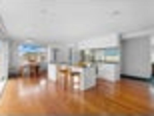 House for sale in Whangaparaoa