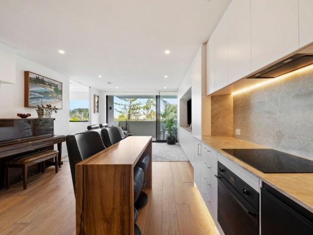 Apartment for sale in Coolangatta, Gold Coast City