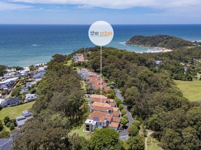 Townhouse for sale in Korora, New South Wales
