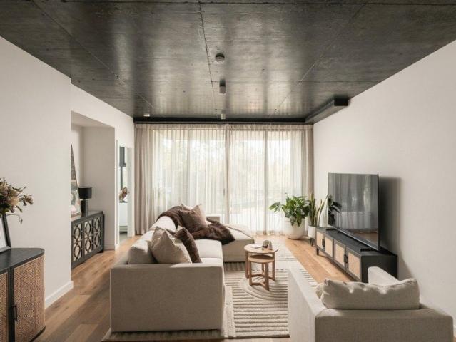 Apartment for sale in Norman Park, Greater Brisbane