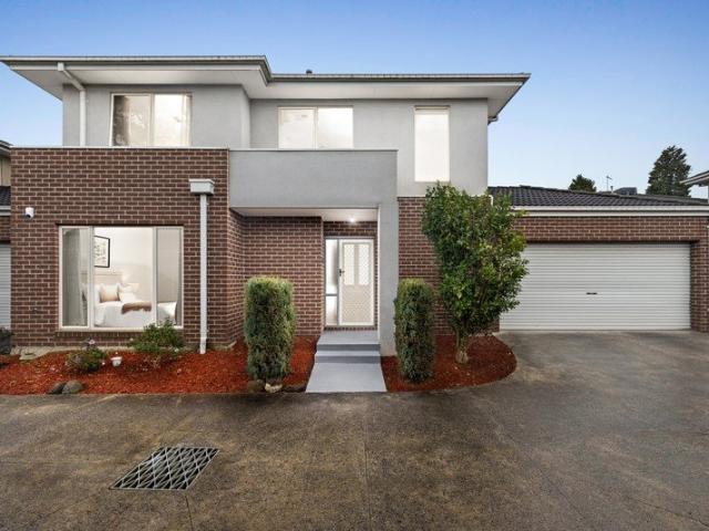 Townhouse for sale in Camerons Creek, Victoria