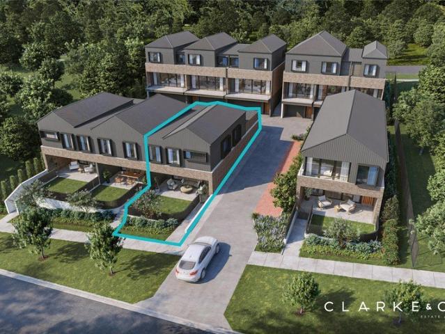Townhouse for sale in Ambergate, New South Wales