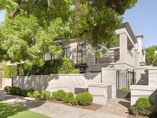 Apartment for sale in Toorak, Melbourne