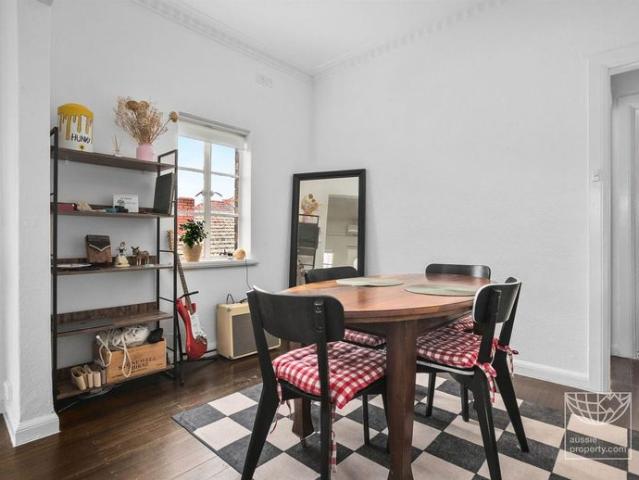 Apartment for rent in Camerons Creek, Victoria