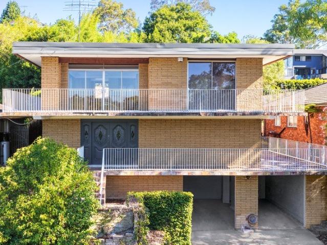 House for sale in Lower North Shore, Sydney