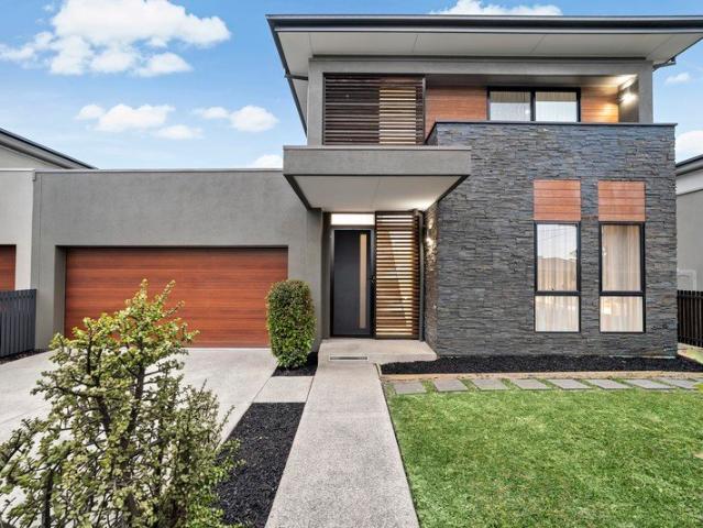House for sale in Cheltenham, Melbourne