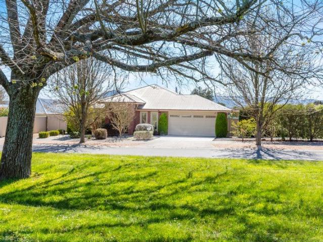 House for sale in New Gisborne, Shire of Macedon Ranges