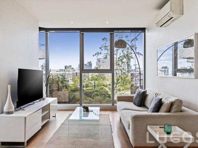 Apartment for sale in Docklands, Melbourne