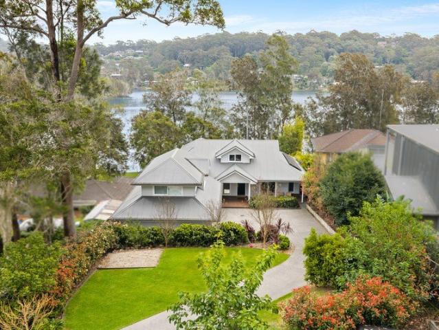 House for sale in Avoca Beach, Gosford