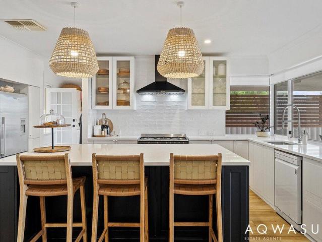 House for sale in Golden Bay, Western Australia