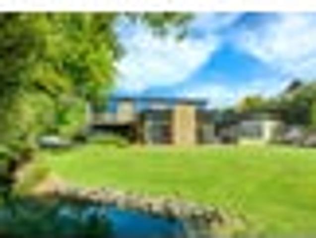 House for sale in Lincoln, Canterbury