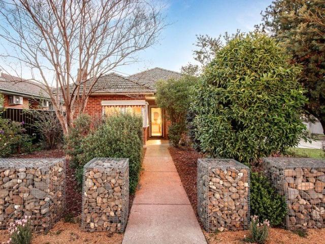 House for sale in South Albury, Albury